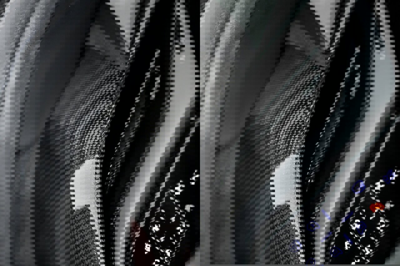 Used 2023 Ferrari SF90 Stradale image 28