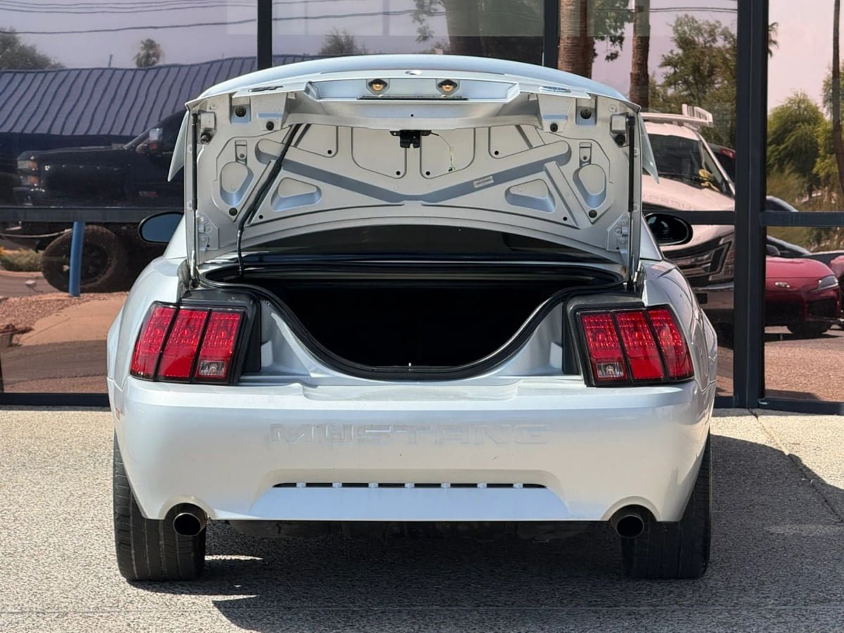 Used 2001 Ford Mustang GT Premium RWD image 30