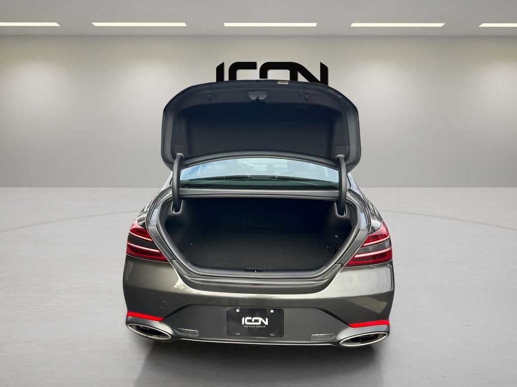 Used 2025 Genesis G70 2.5T image 24