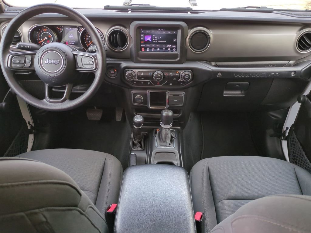 Used 2022 Jeep Wrangler Unlimited Sport image 11