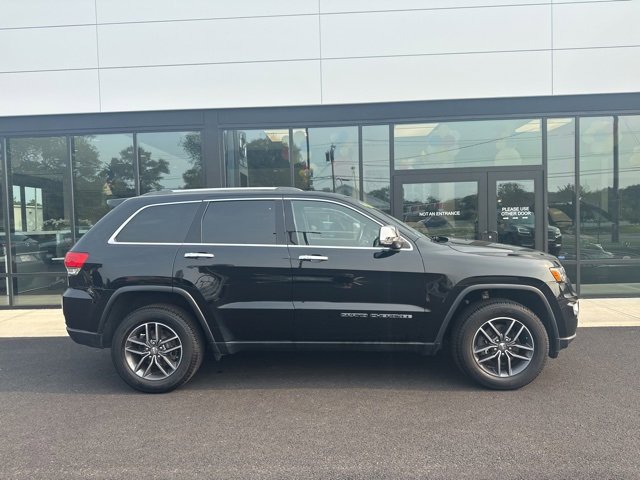 Used 2018 Jeep Grand Cherokee Limited image 2