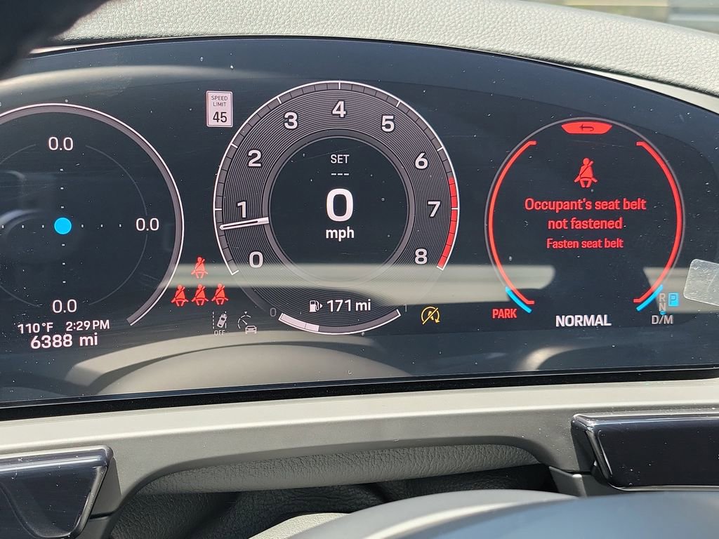 Certified 2025 Porsche Cayenne image 30