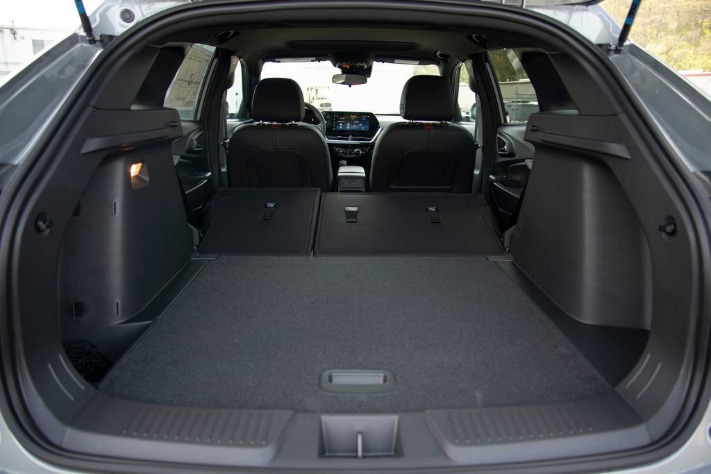 New 2026 Chevrolet Trax RS w/ Sunroof Package image 20