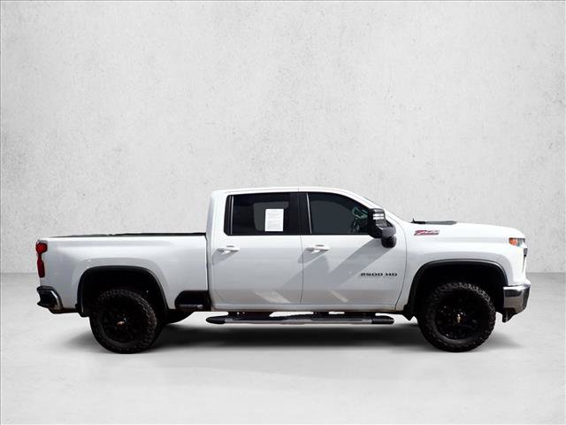 Used 2023 Chevrolet Silverado 2500 LT w/ Convenience Package AWD/4WD image 3