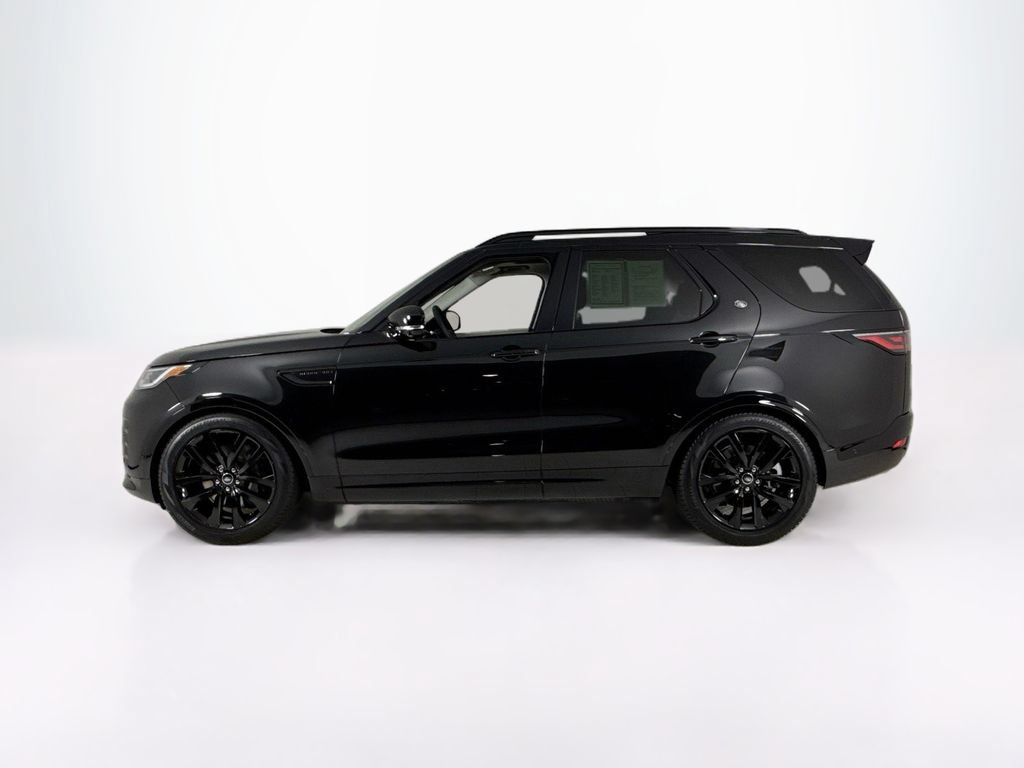 Used 2026 Land Rover Discovery Limited Edition AWD/4WD image 2