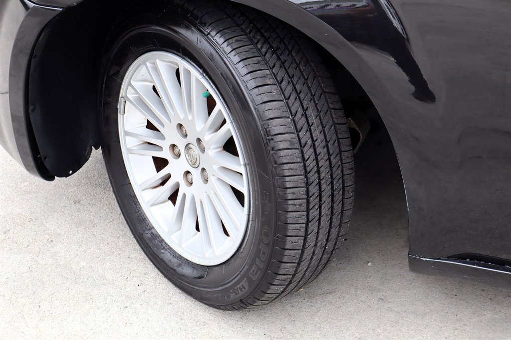Used 2008 Chrysler 300 Touring RWD image 10