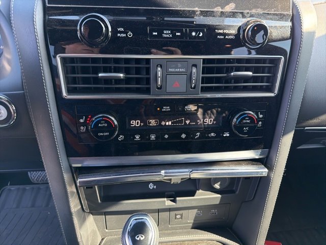 Used 2024 INFINITI QX80 Sensory w/ All-Season Package image 9