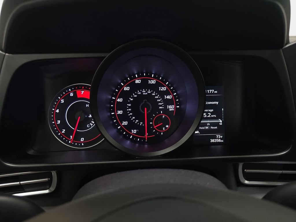Used 2022 Hyundai Elantra SEL FWD image 19