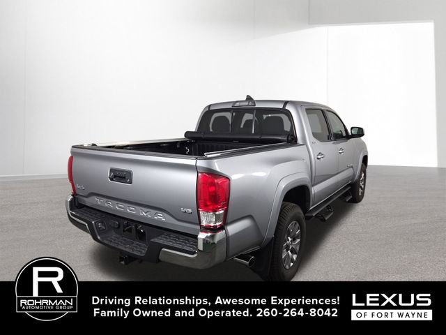 Used 2017 Toyota Tacoma SR5 w/ Tow Package image 7