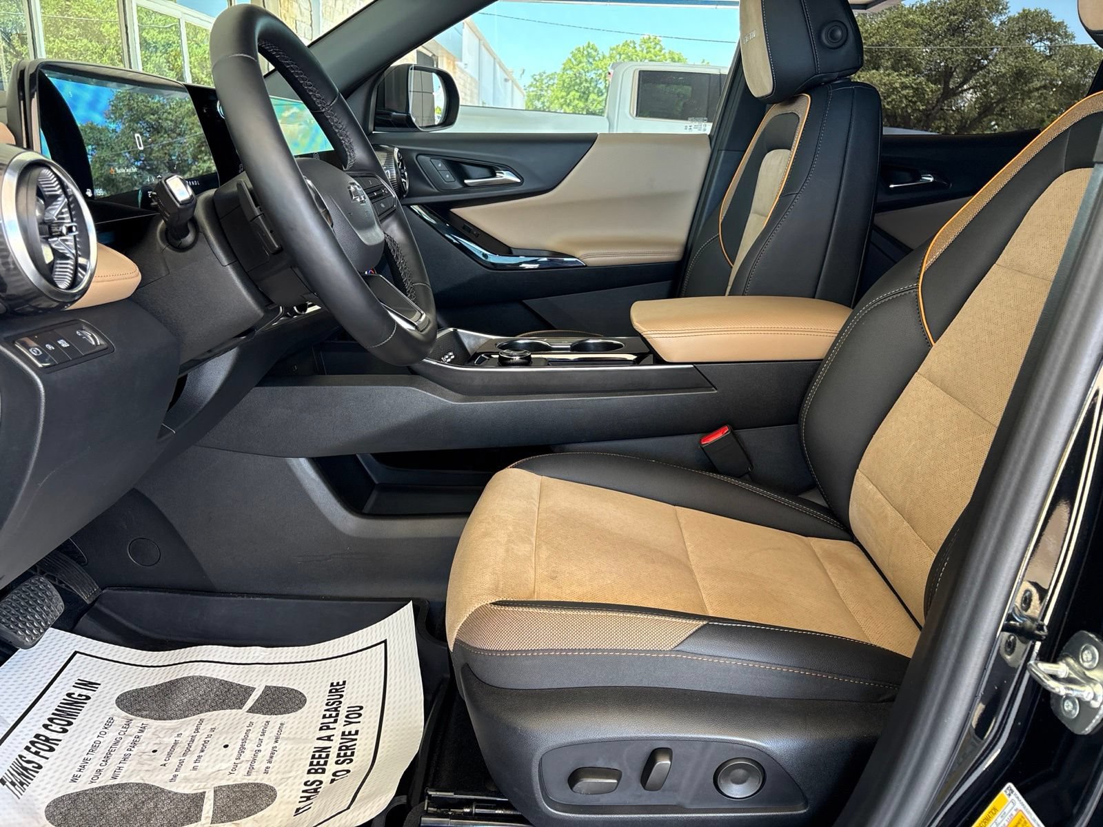 Used 2026 Chevrolet Equinox ACTIV FWD image 14