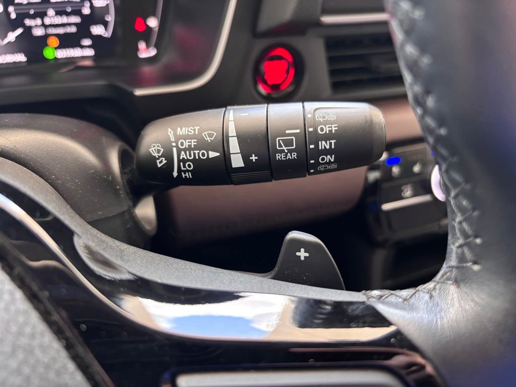 Certified 2025 Honda Pilot Elite image 32
