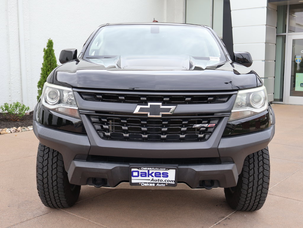 Certified 2019 Chevrolet Colorado ZR2 w/ ZR2 Midnight Special Edition AWD/4WD image 2