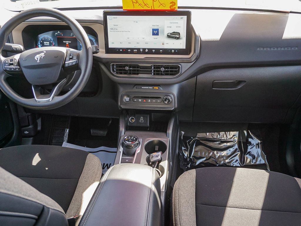 Used 2025 Ford Bronco Sport Big Bend image 14