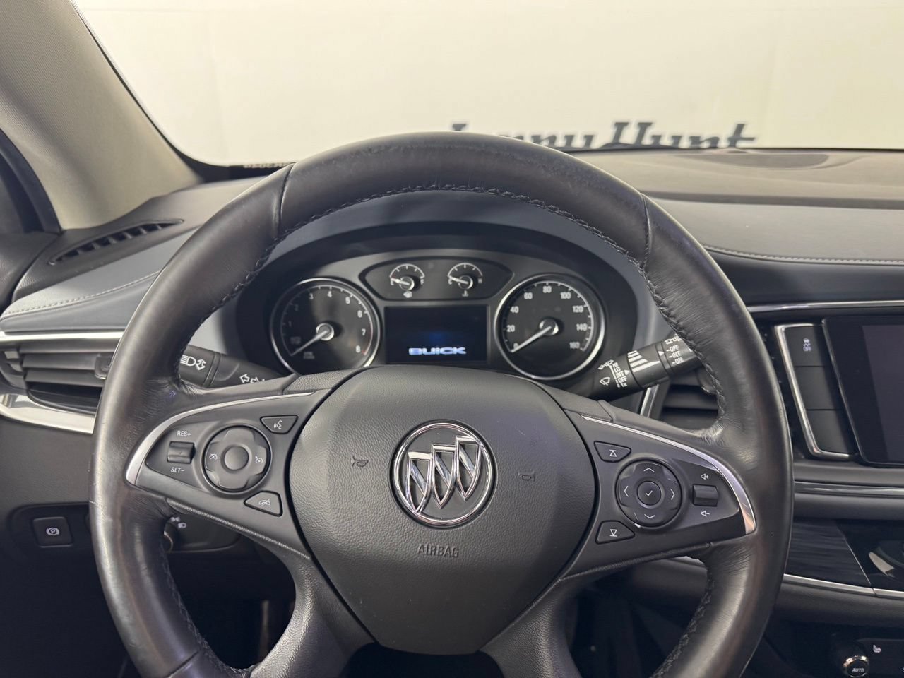 Used 2019 Buick Enclave Essence w/ LPO, Luxury Package FWD image 12