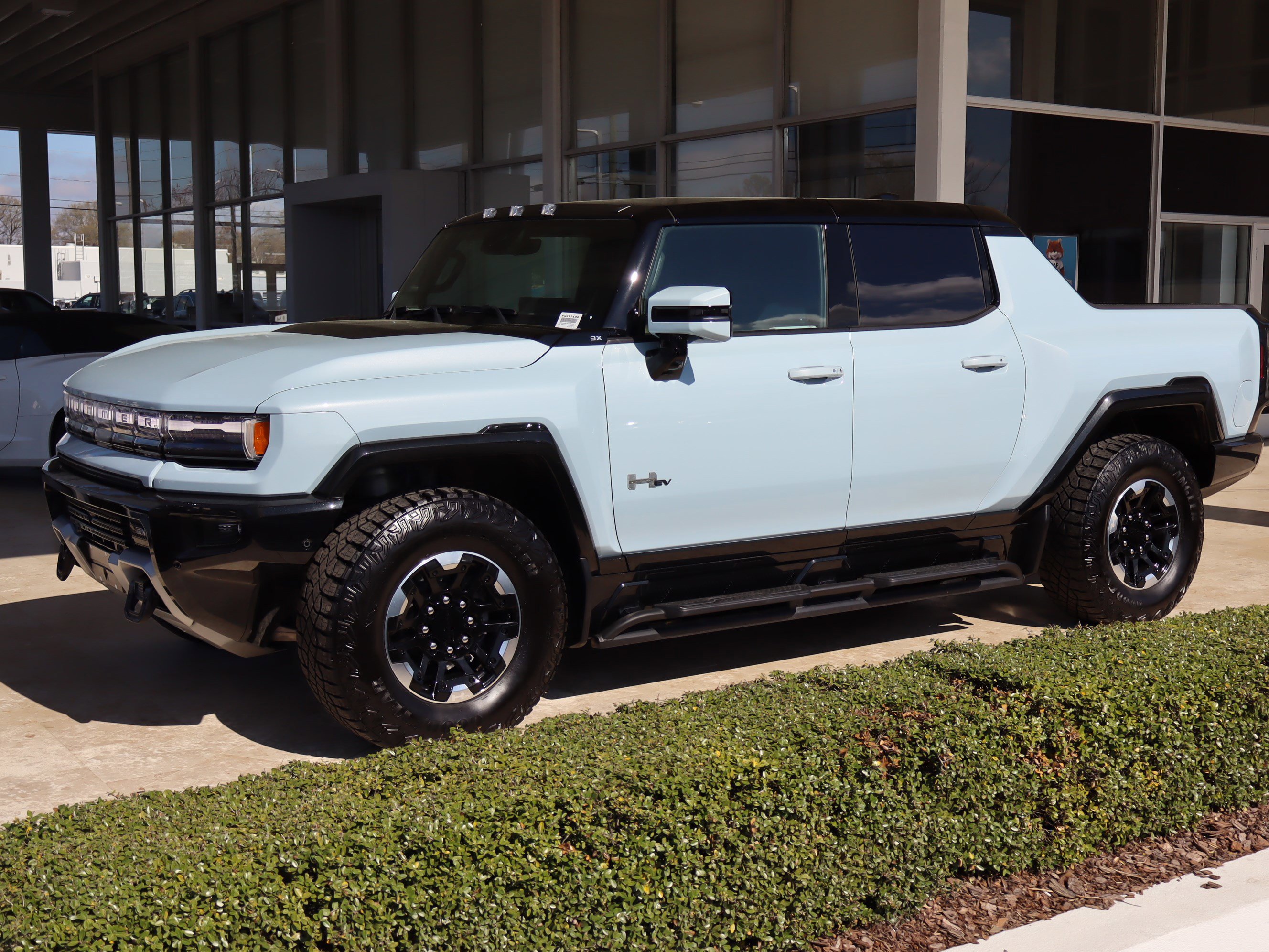 Certified 2024 GMC Hummer EV 3X w/ Extreme Off-Road Package image 5