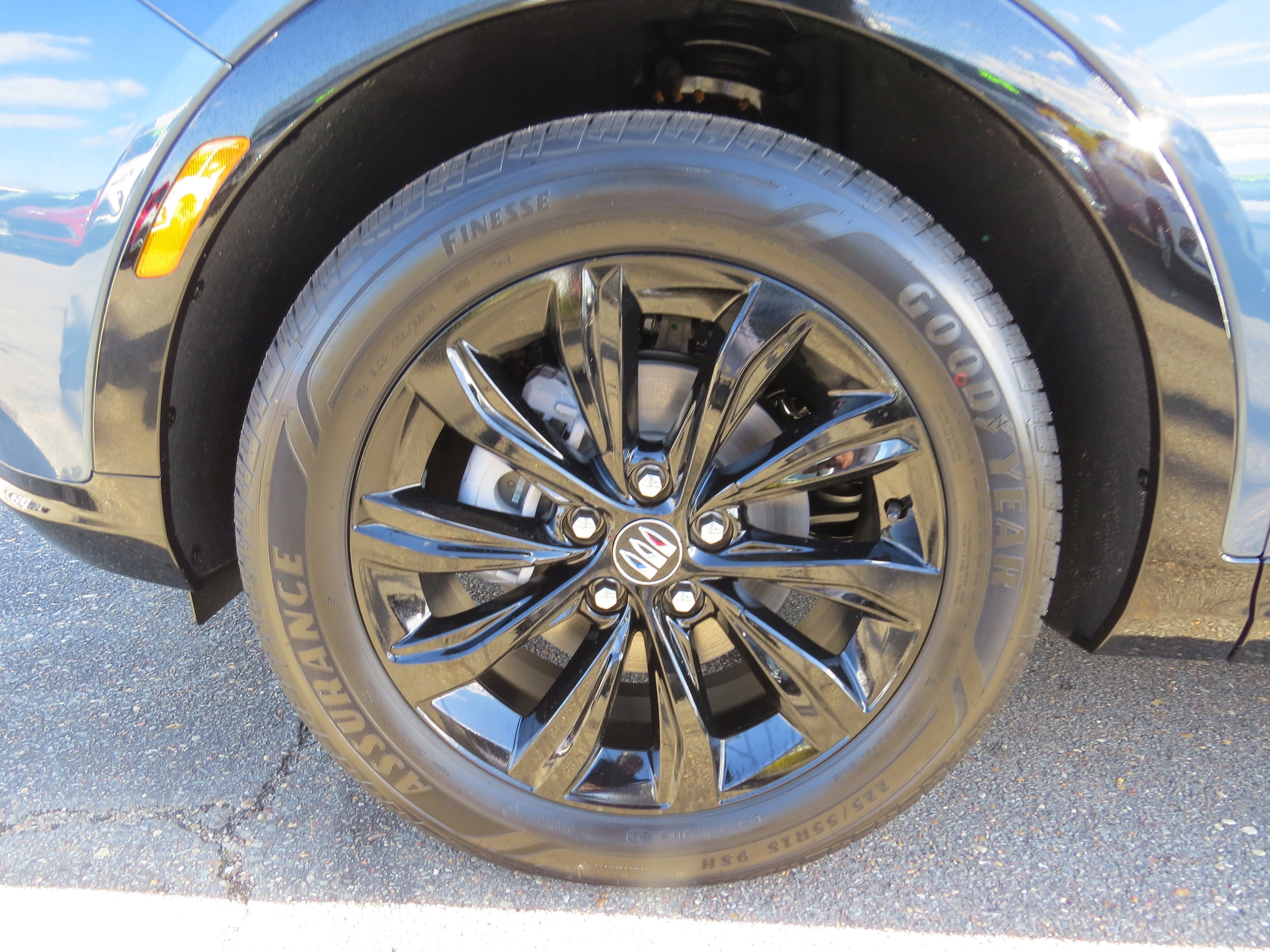 New 2026 Buick Envista Sport Touring w/ Convenience I Package image 13