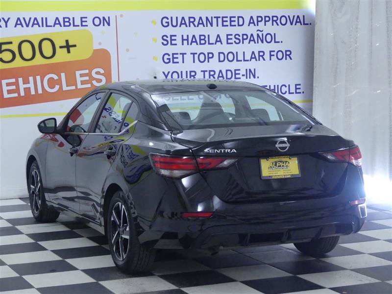 Used 2025 Nissan Sentra SV FWD image 5