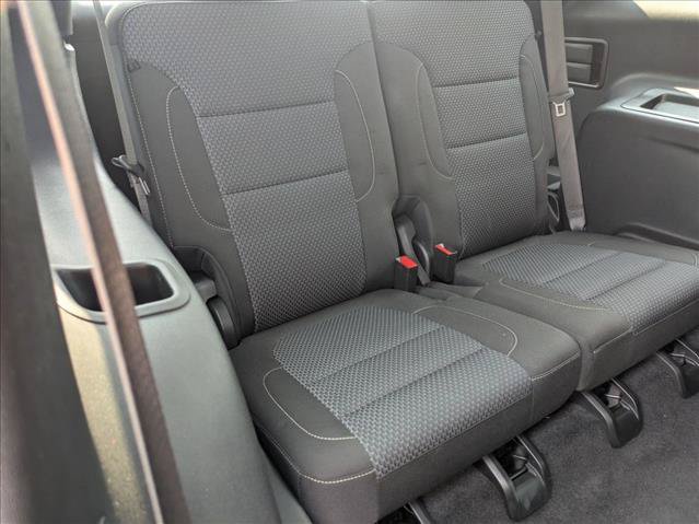 Used 2021 GMC Acadia SLE w/ Driver Convenience Package FWD image 19