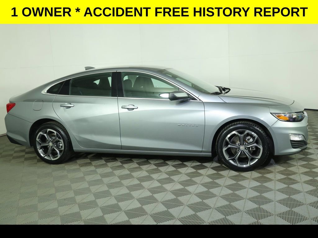 Used 2024 Chevrolet Malibu LT FWD image 2