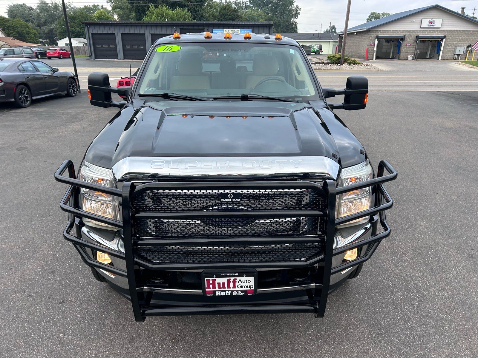Used 2016 Ford F450 XLT w/ FX4 Off-Road Package AWD/4WD image 2