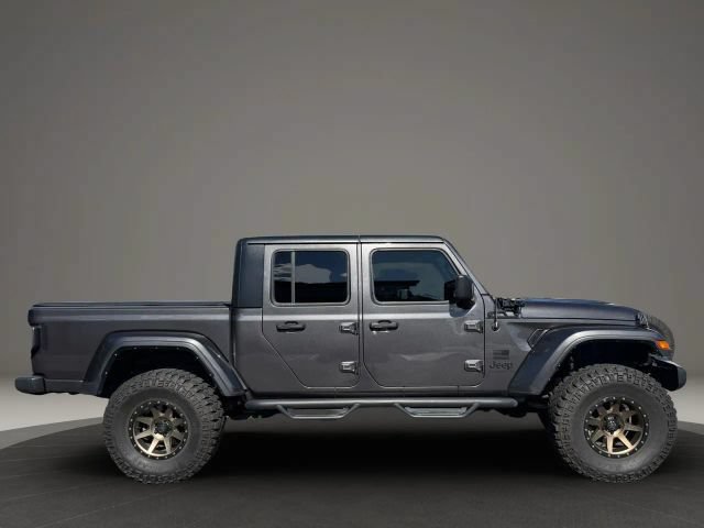 Used 2021 Jeep Gladiator Sport AWD/4WD image 6