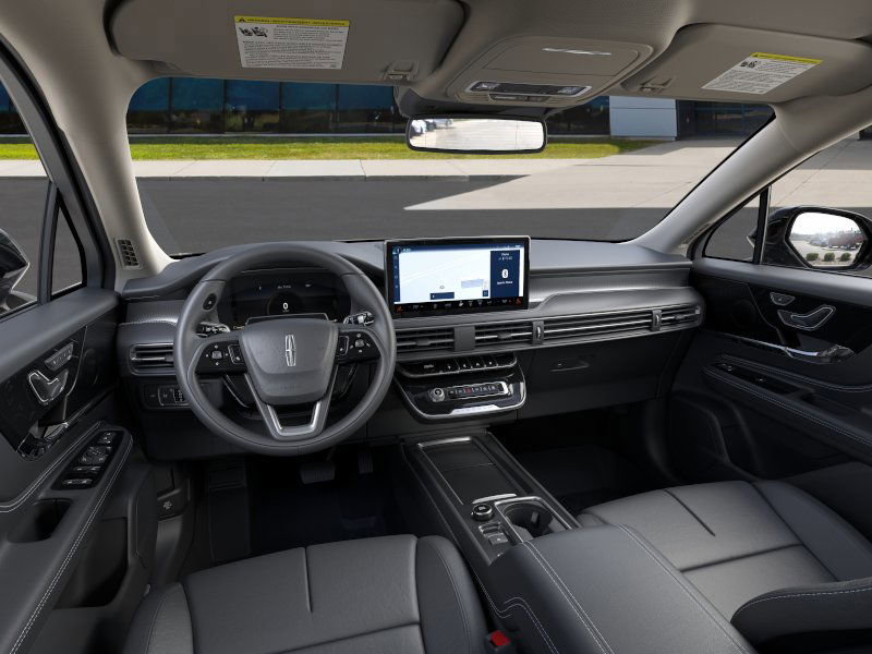 New 2026 Lincoln Corsair Premiere image 9