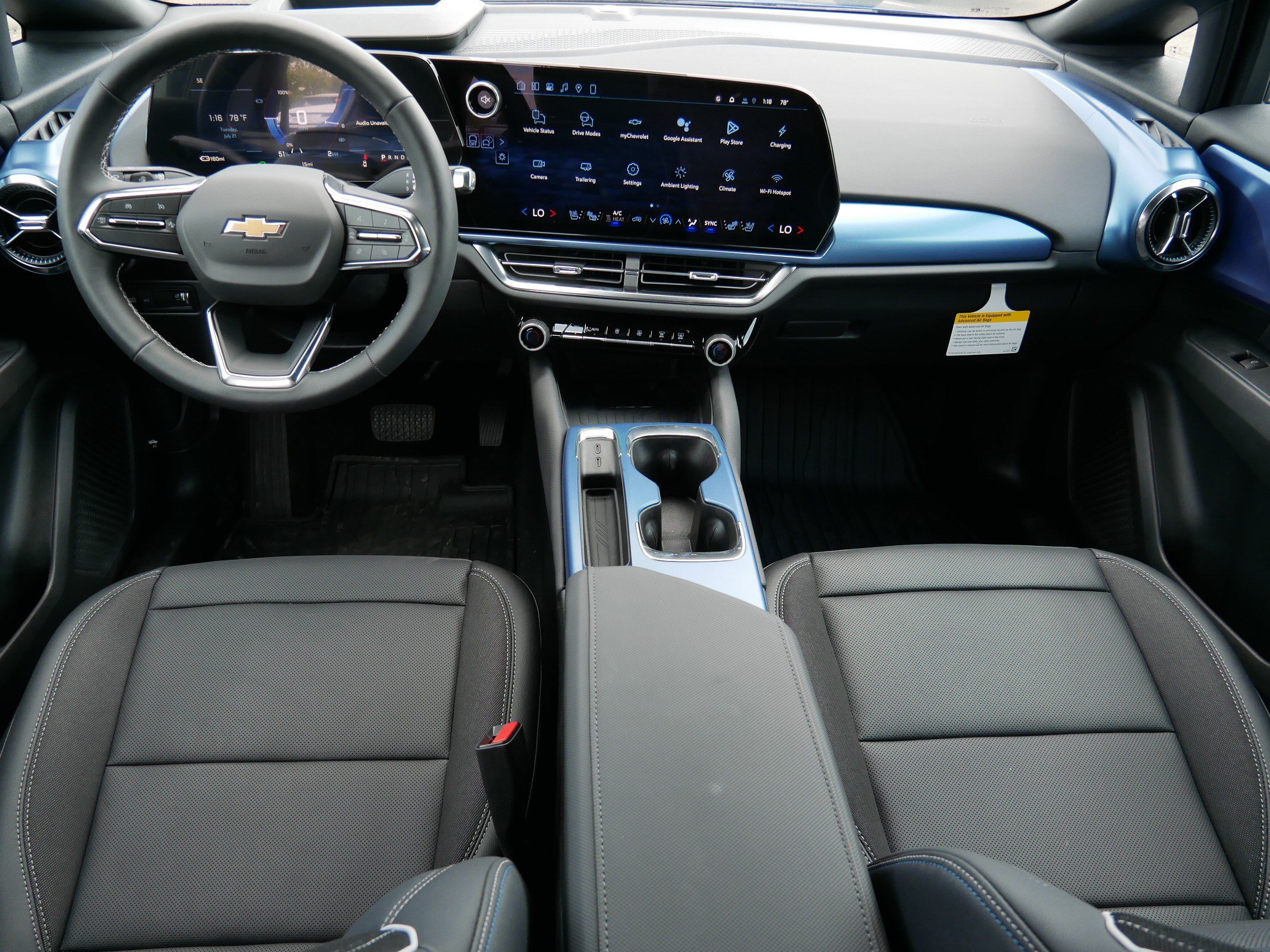 New 2026 Chevrolet Equinox EV LT w/ Convenience Package II FWD image 6