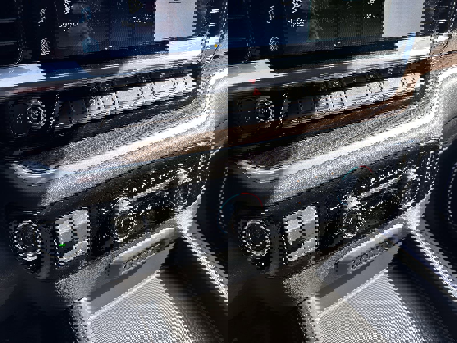 New 2026 Chevrolet Silverado 3500 LT w/ Convenience Package image 21