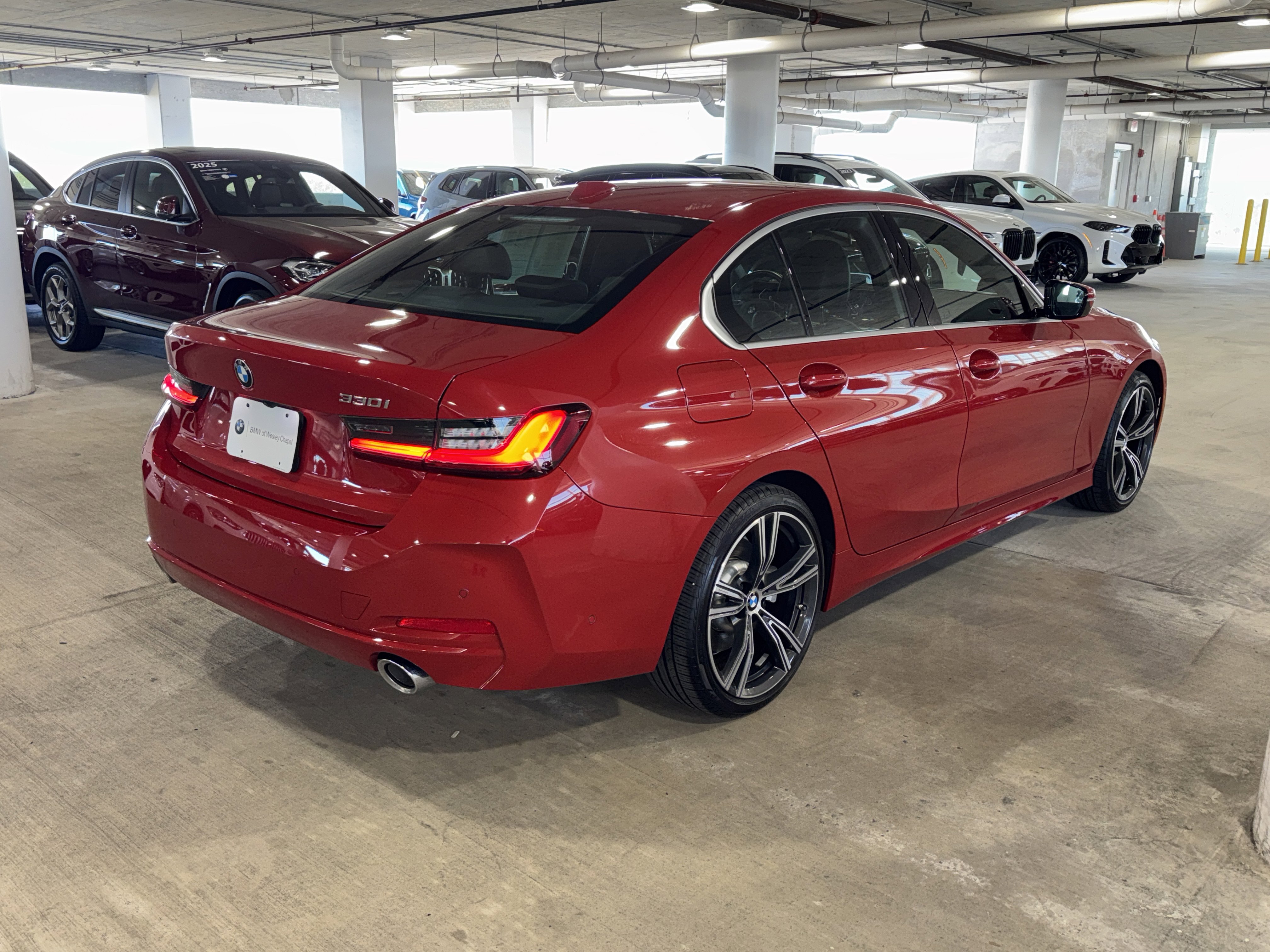 Certified 2024 BMW 330i Sedan image 8