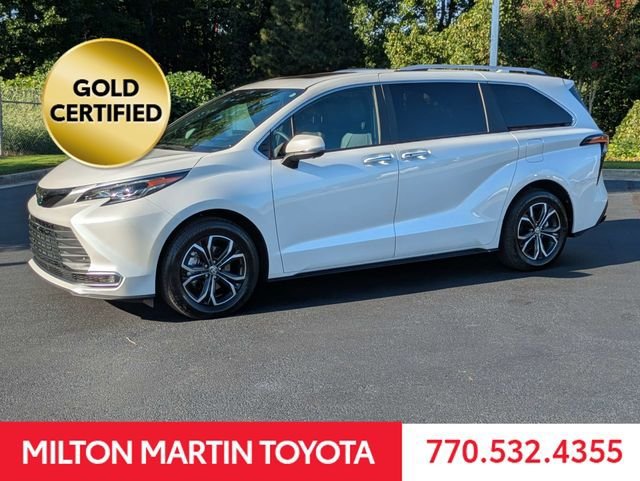 Certified 2026 Toyota Sienna Platinum AWD/4WD image 8