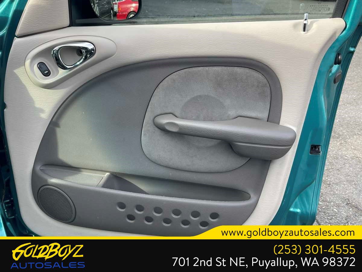 Used 2004 Chrysler PT Cruiser Limited w/ Chrome Accents Group FWD image 26