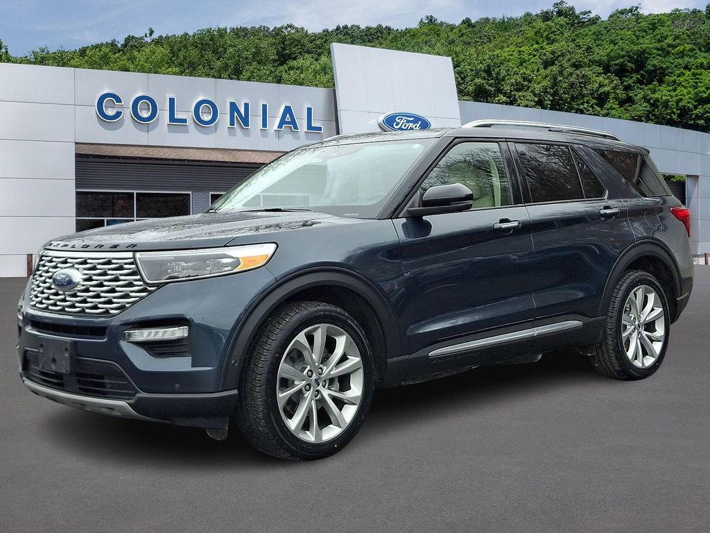 Certified 2023 Ford Explorer Platinum w/ Technology Package image 3