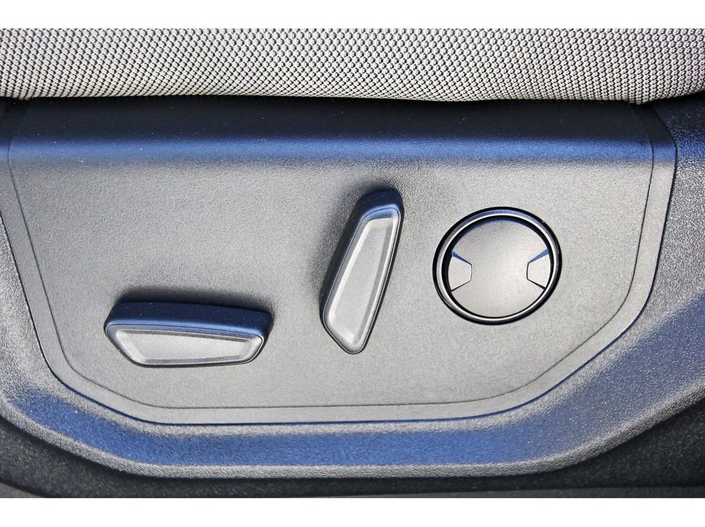 Used 2020 Ford F150 XLT w/ Equipment Group 302A Luxury image 28