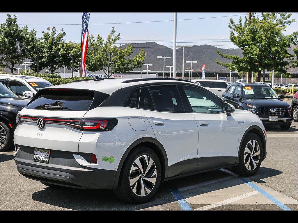 Used 2023 Volkswagen ID.4 Pro RWD image 10