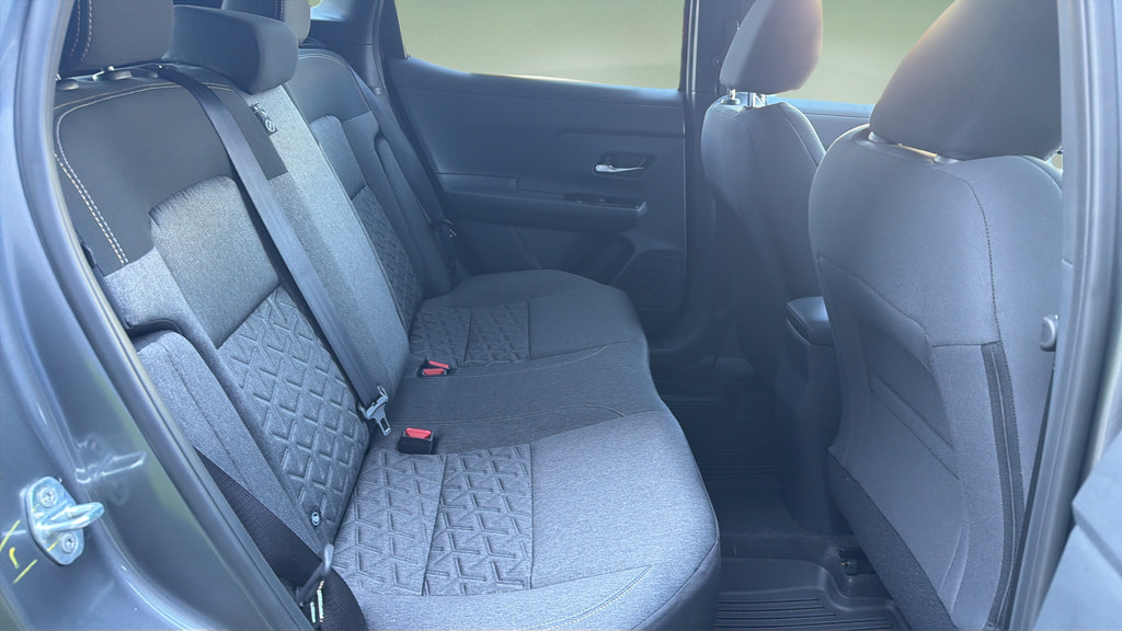 New 2026 Nissan Kicks SV w/ Cold Weather Package FWD image 15