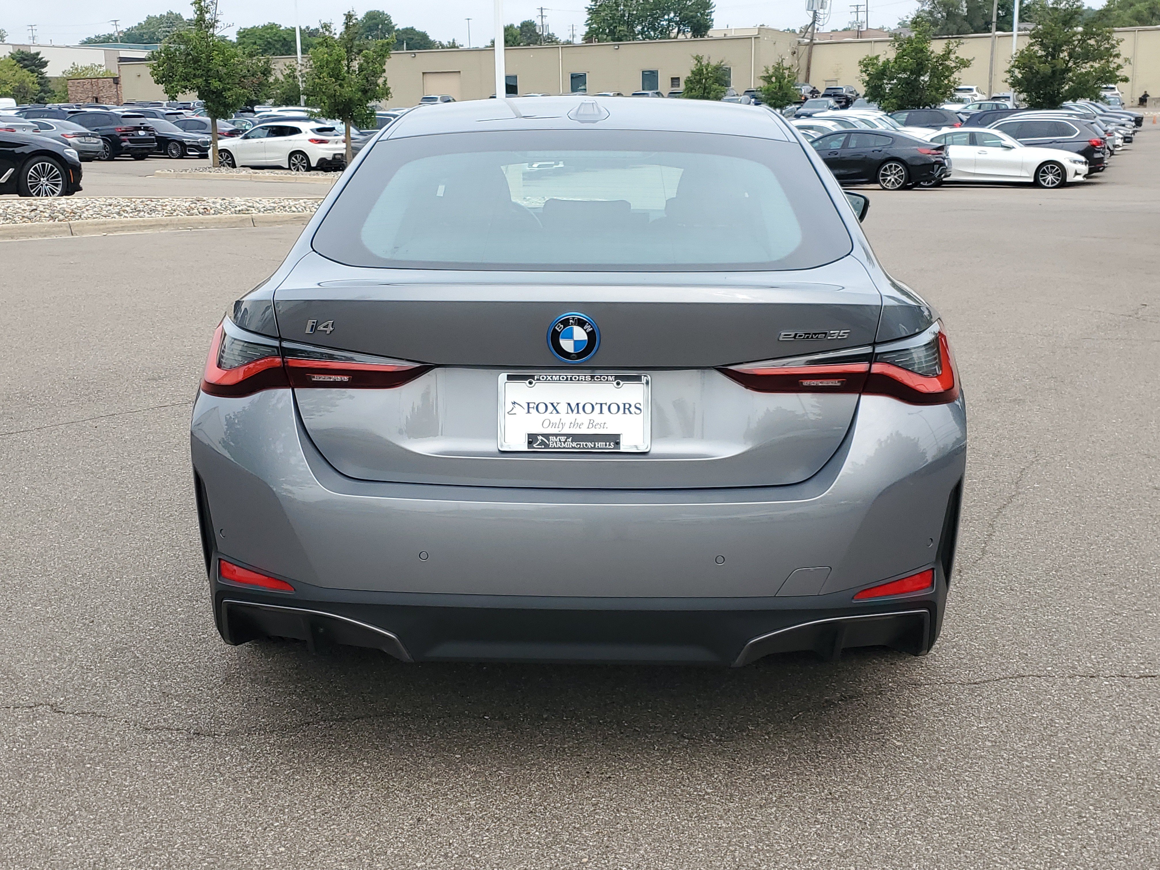 Used 2023 BMW i4 eDrive35 w/ Premium Package RWD image 4