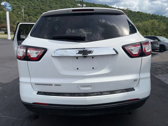 Used 2017 Chevrolet Traverse LT w/ Style and Technology Package AWD/4WD image 9