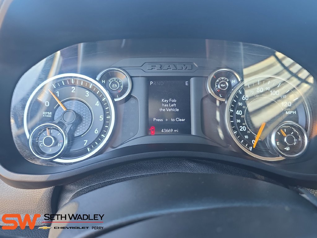 Used 2022 RAM 4500 Tradesman AWD/4WD image 17