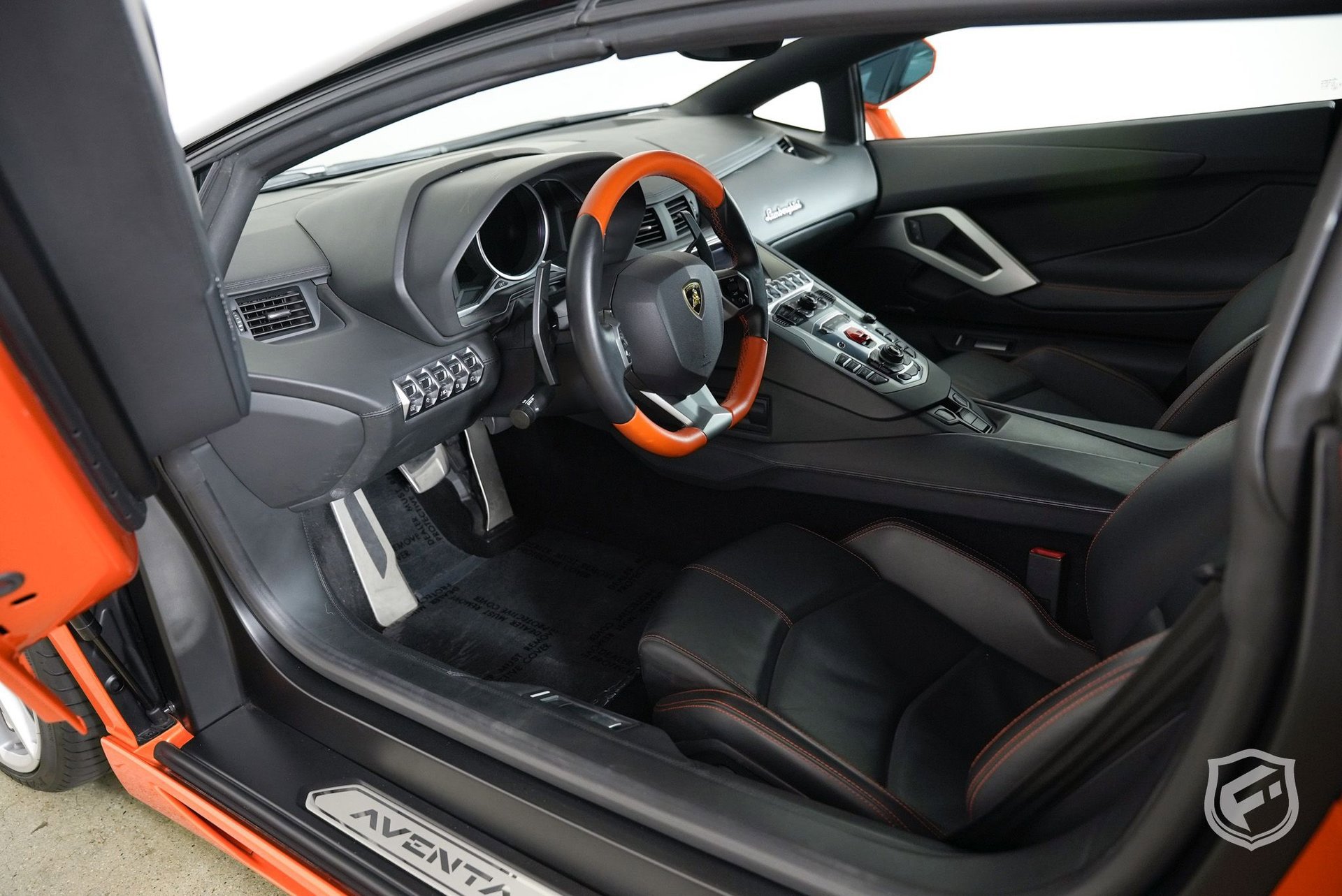 Used 2014 Lamborghini Aventador LP 700-4 image 13