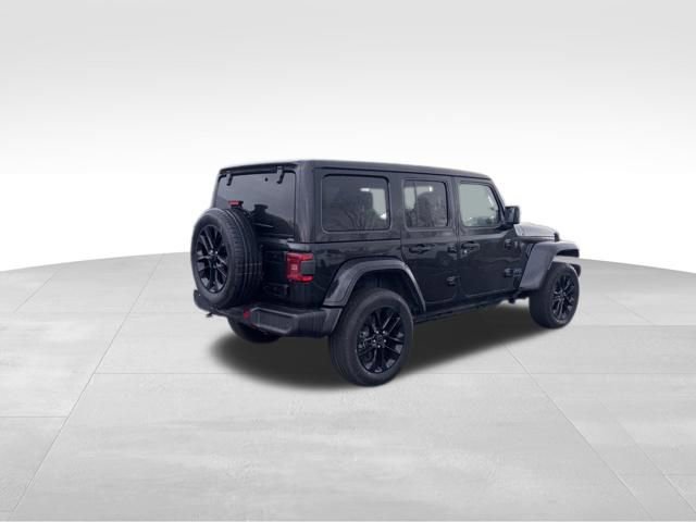 Used 2025 Jeep Wrangler Unlimited Sahara w/ Safety Group image 6