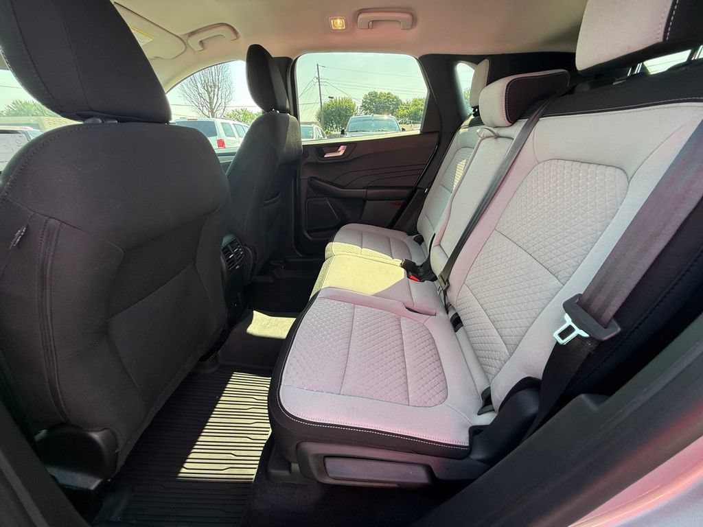 Used 2023 Ford Escape Active w/ Tech Pack #2 AWD/4WD image 22
