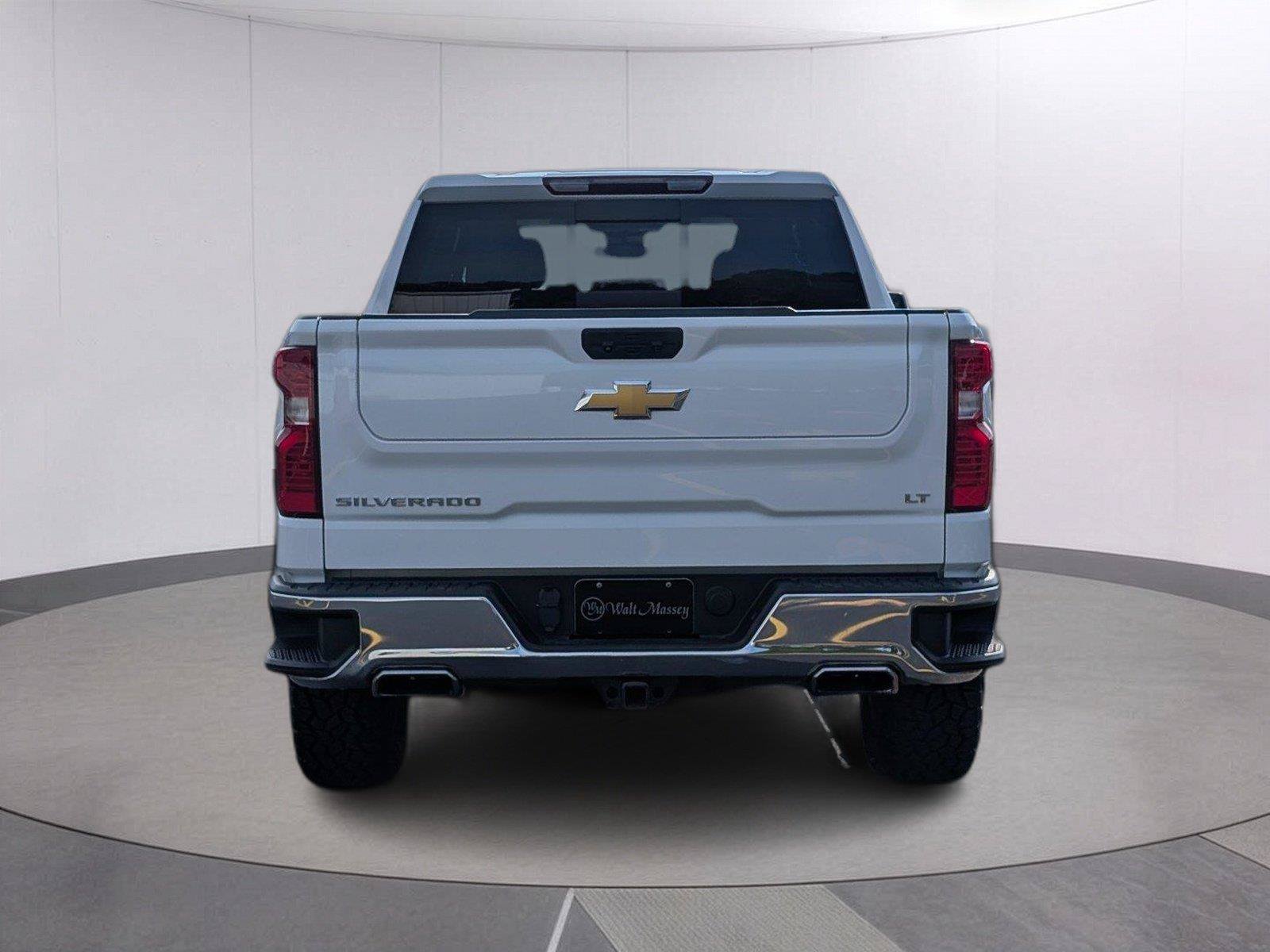 Used 2023 Chevrolet Silverado 1500 LT AWD/4WD image 4