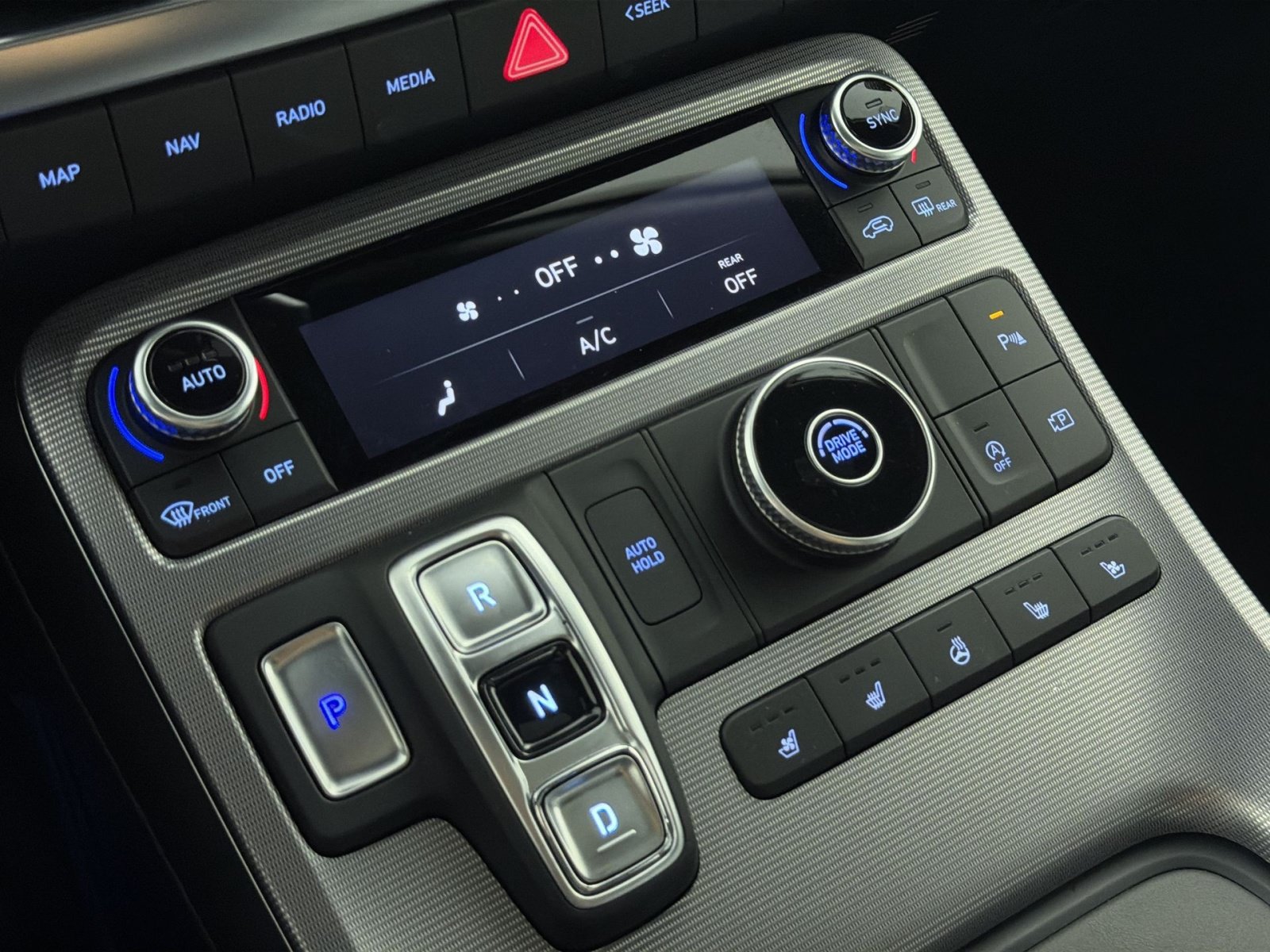 Used 2024 Hyundai Palisade Calligraphy FWD image 22