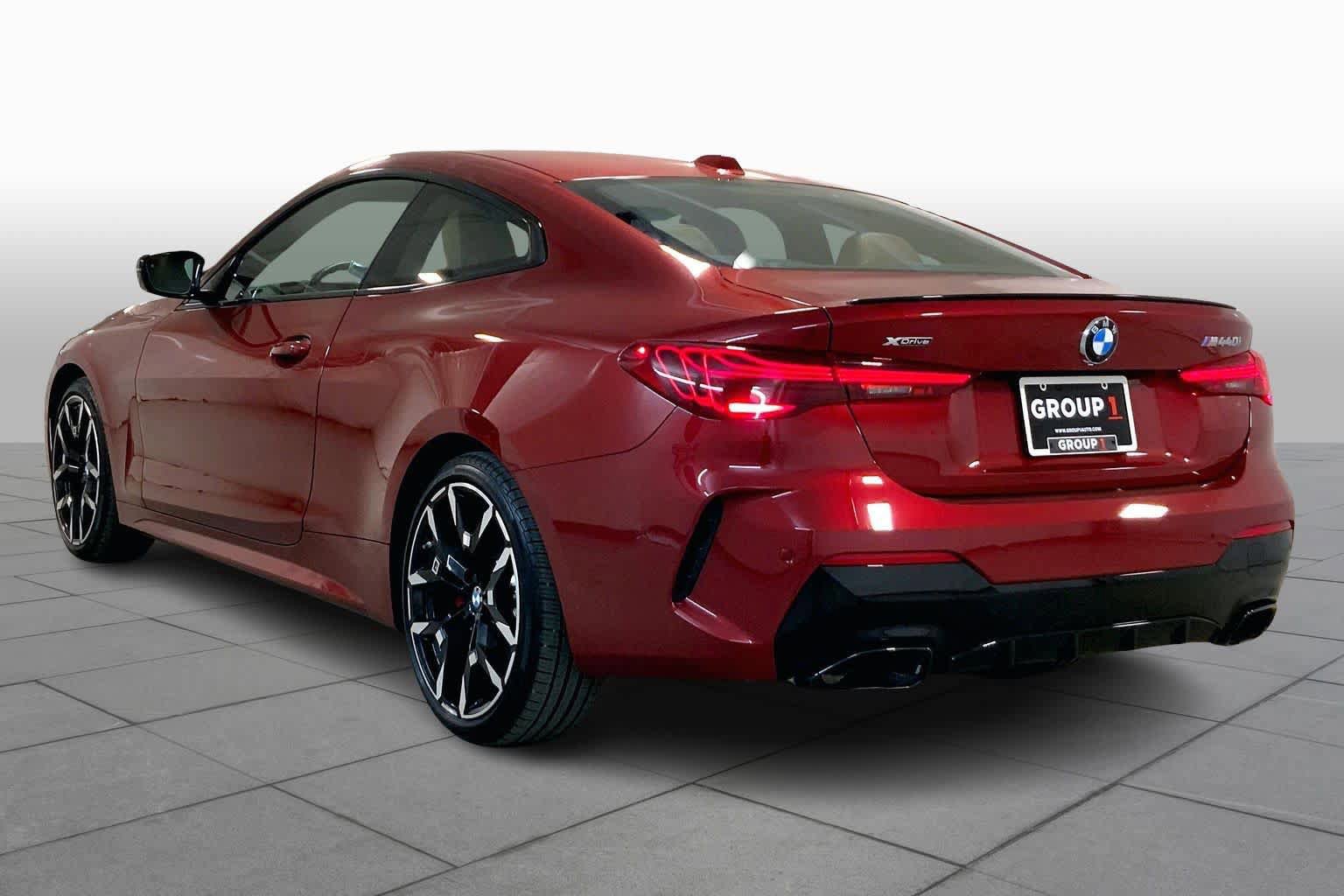 Used 2025 BMW 440i xDrive Coupe w/ Premium Package AWD/4WD image 11