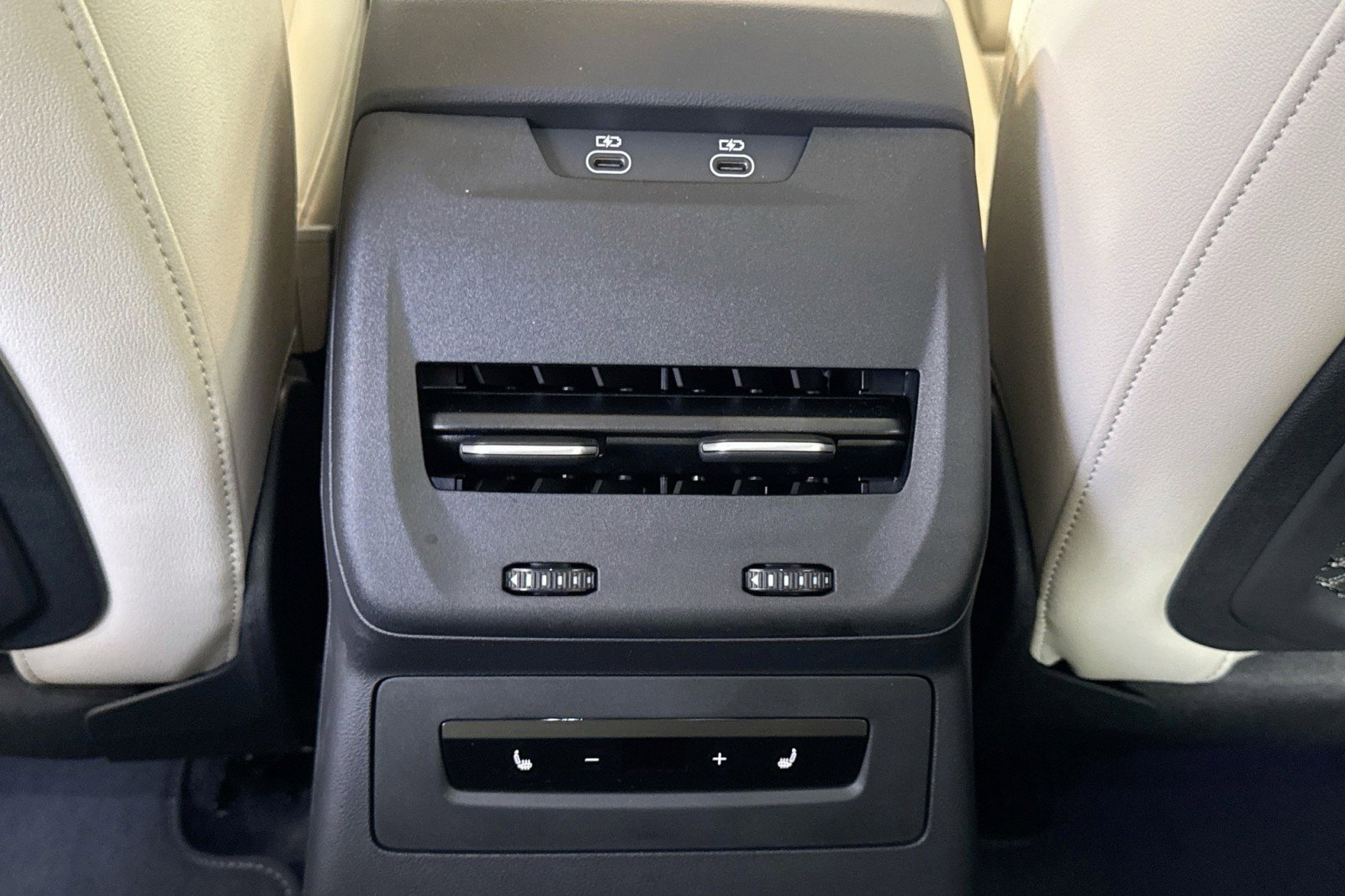 Used 2025 Audi A5 2.0T Prestige w/ 19" Wheel Package image 22