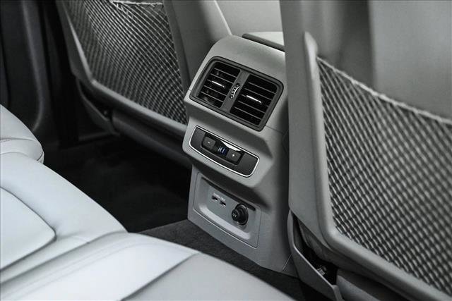 Certified 2024 Audi Q5 e Premium Plus w/ Premium Plus Package image 19
