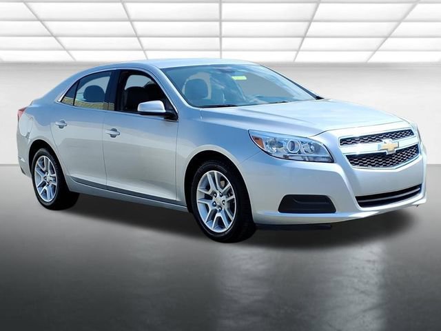Used 2013 Chevrolet Malibu Eco w/ Power Convenience Package image 9