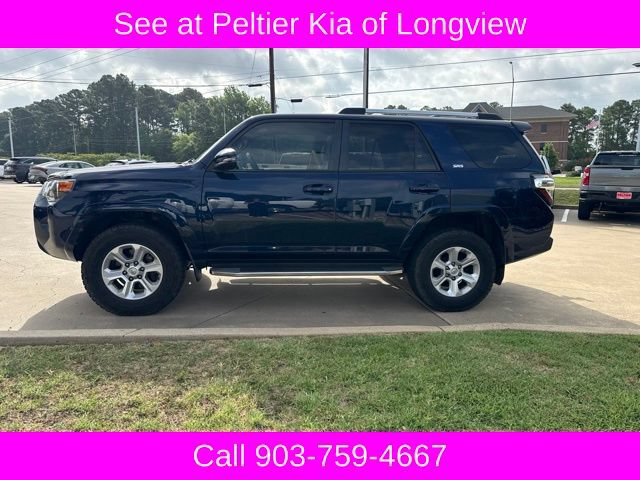 Used 2019 Toyota 4Runner SR5 Premium AWD/4WD image 2