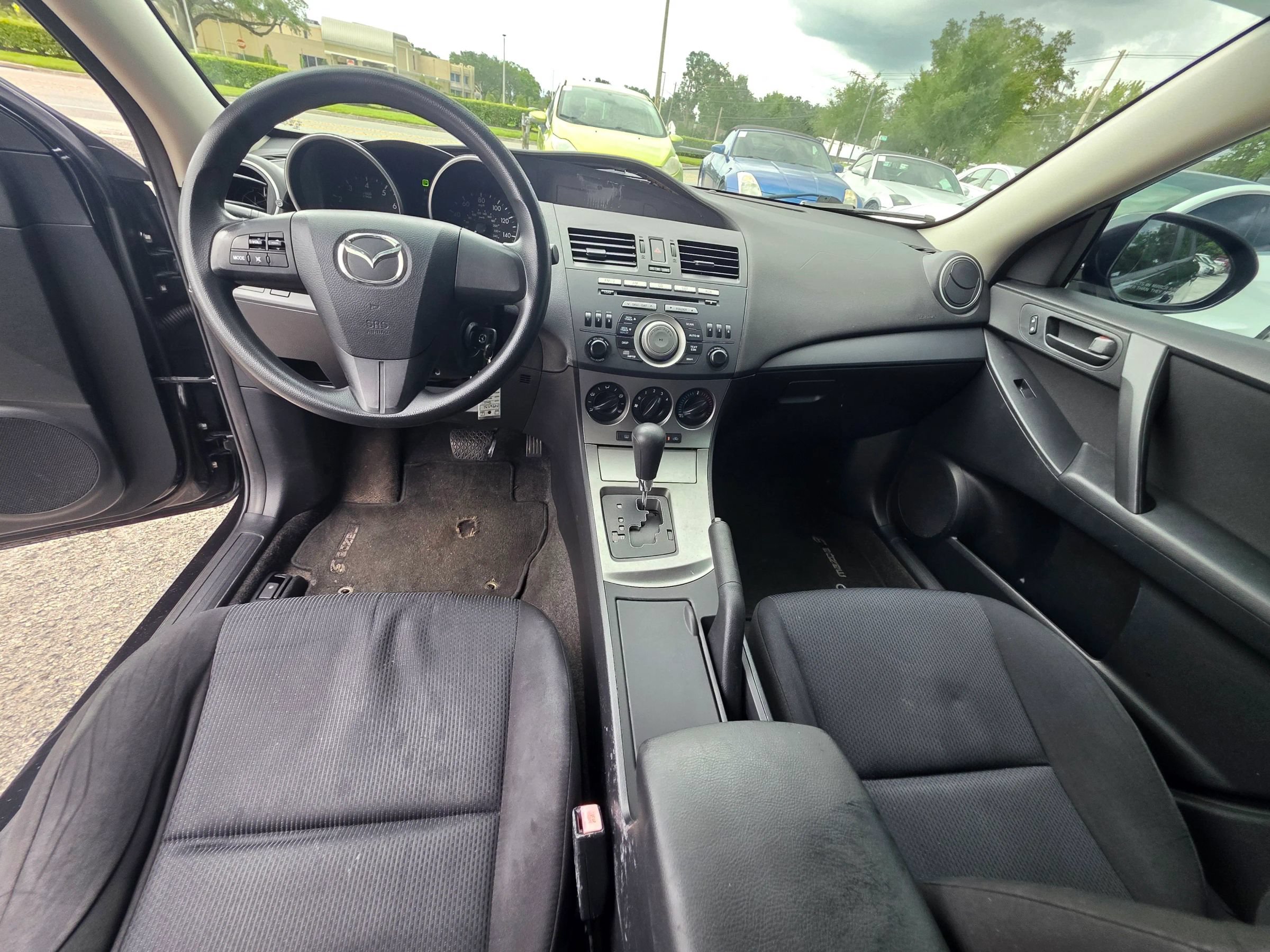 Used 2011 MAZDA MAZDA3 i Sport FWD image 15