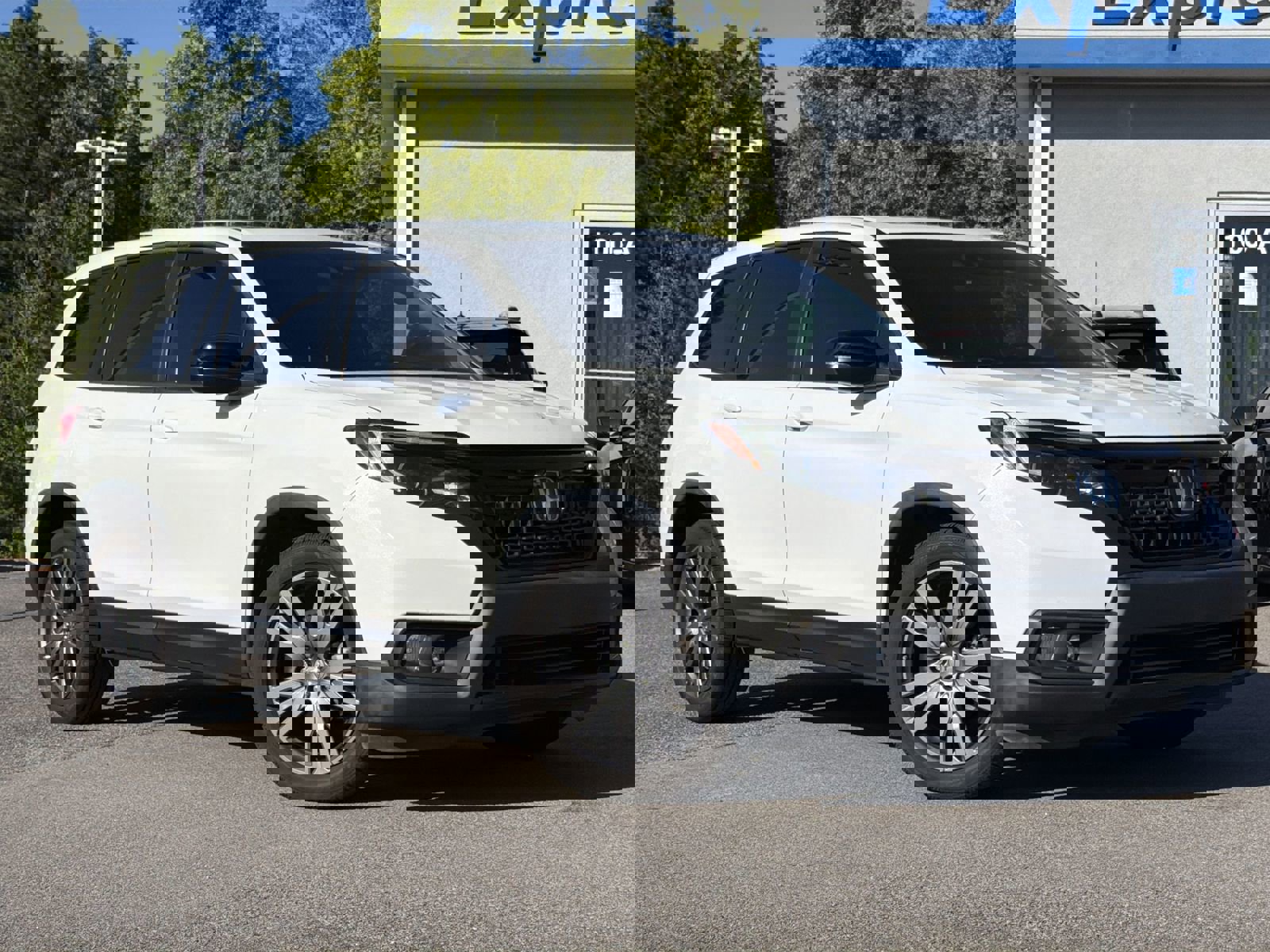 Used 2021 Honda Passport EX-L image 2